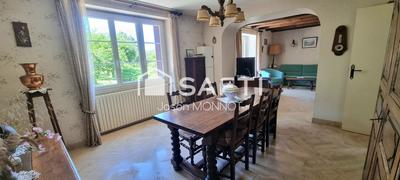 Maison - 130 m² - 6 pièces