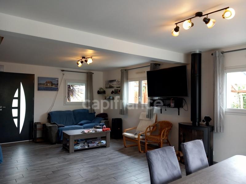 Maison - 136 m² - 7 pièces