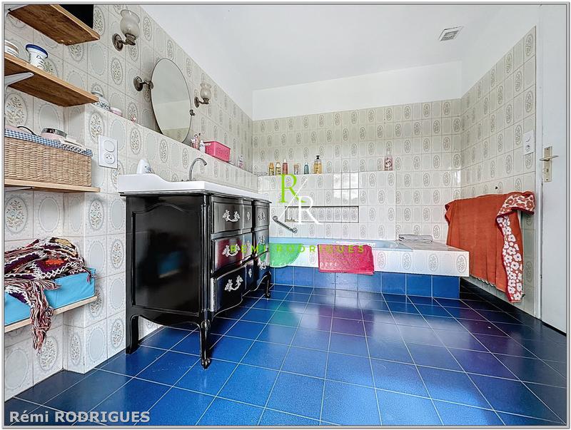 Maison - 142 m² - 6 pièces