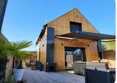 Immeuble - 216 m² - 8 pièces