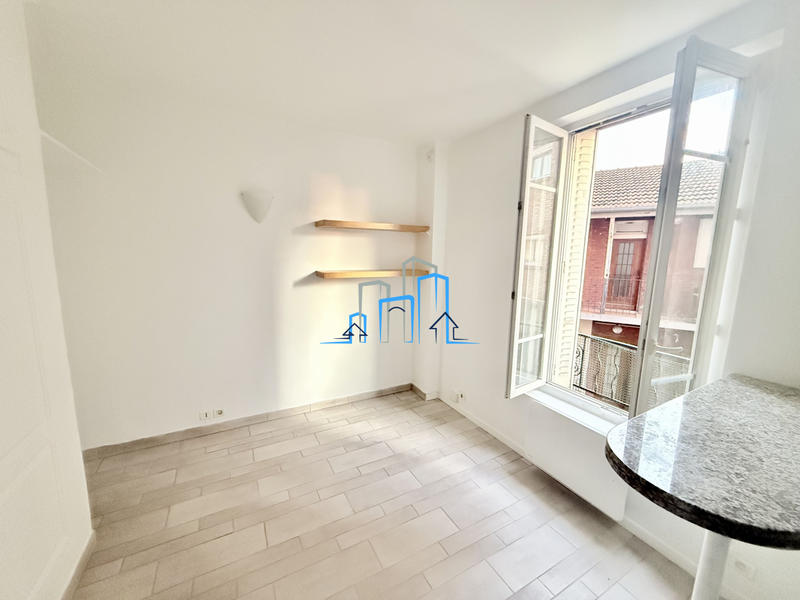Appartement - 15 m² - 1 pièce