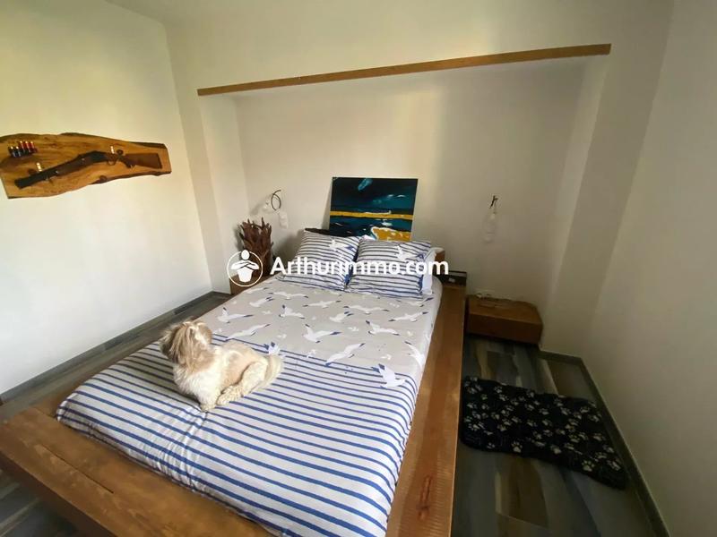 Maison - 167 m² - 4 pièces