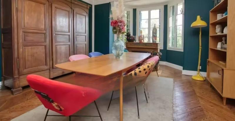 Bastide - 650 m² - 15 pièces