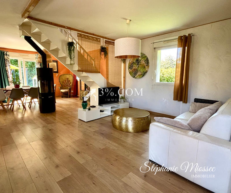 Maison traditionnelle - 100 m² - 4 pièces