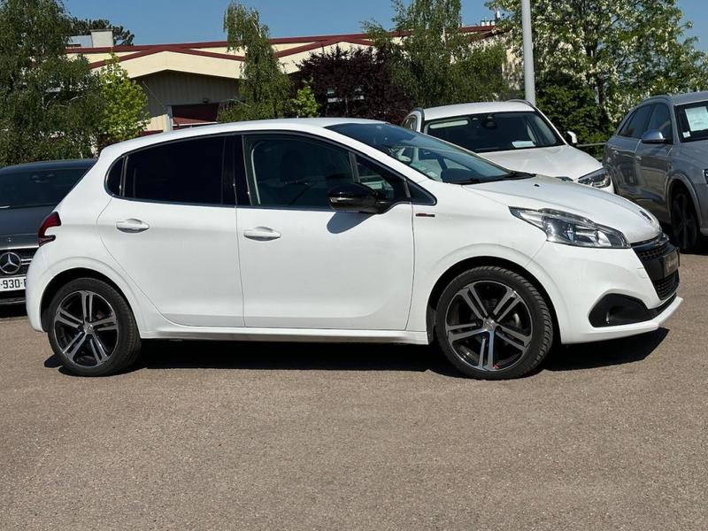 Peugeot 208 (2) 1.6 Bluehdi 120 s&amp;S Gt Line 5p