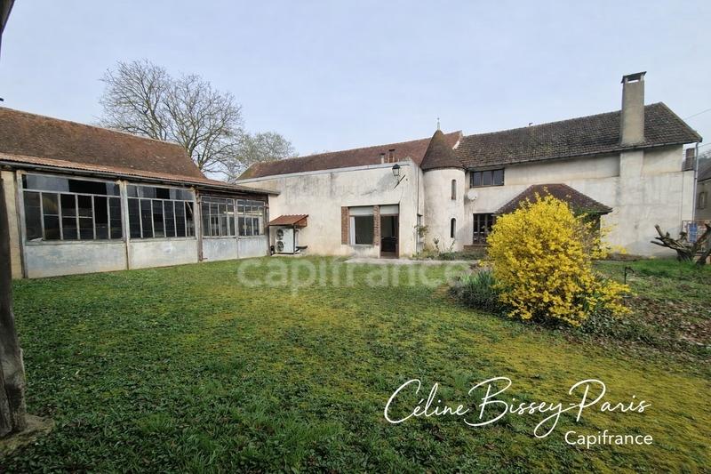 Maison - 156 m² - 5 pièces