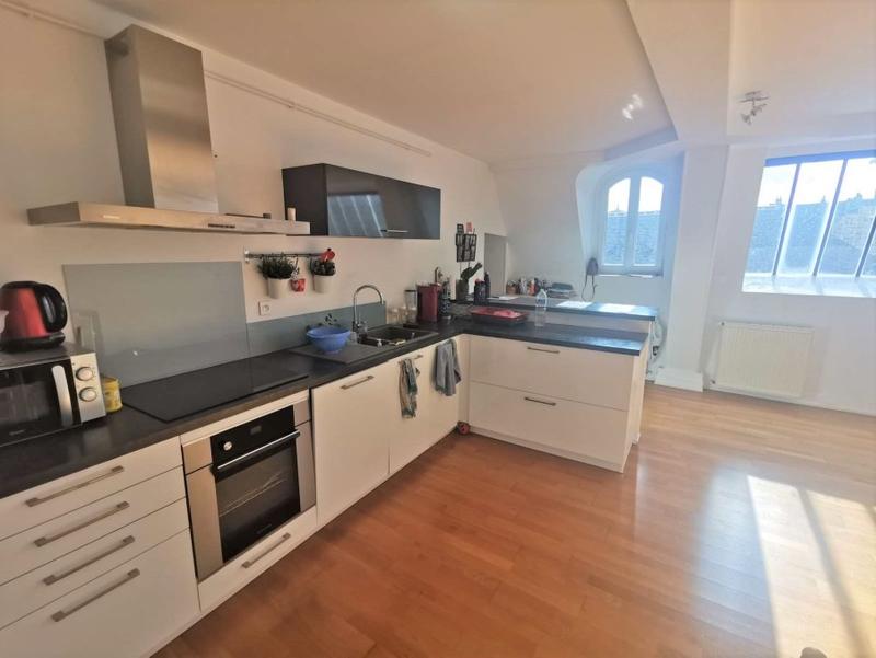 Appartement - 90 m² - 4 pièces