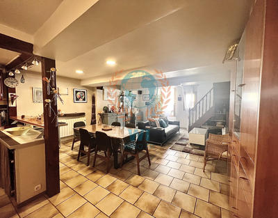 Appartement - 108 m² - 5 pièces