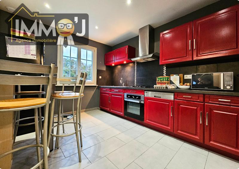 Maison - 108 m² - 7 pièces