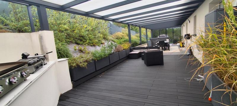 Maison - 145 m² - 6 pièces