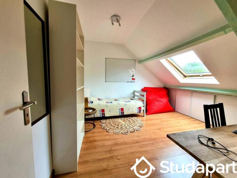 Chambre - 21 m² - 1 pièce