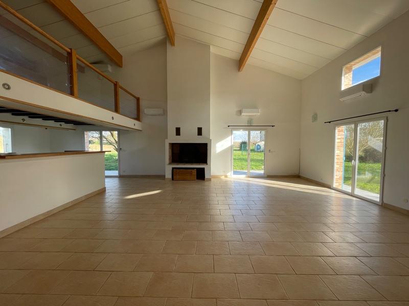 Maison de campagne - 228 m² - 6 pièces