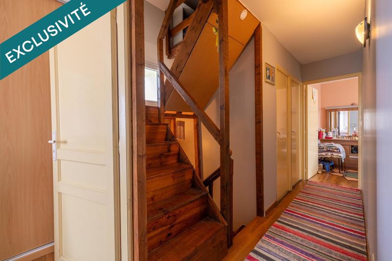 Maison - 325 m² - 5 pièces