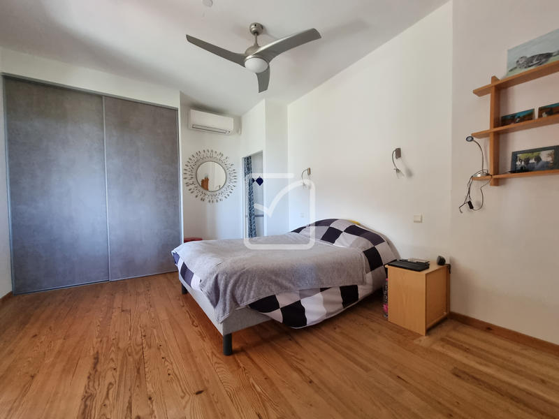 Propriété - 170 m² - 5 pièces