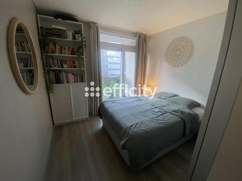 Appartement - 60 m² - 4 pièces