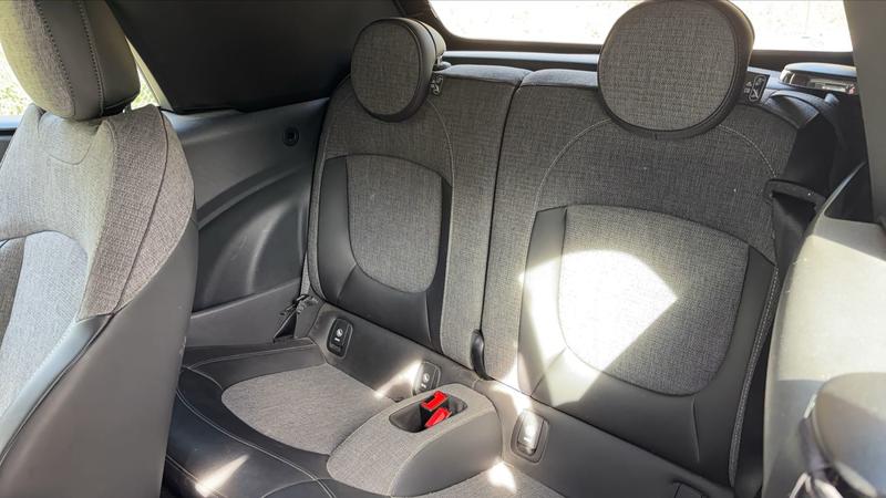 Mini Cabrio Cabriolet III 1.5 One 102 Heddon Street