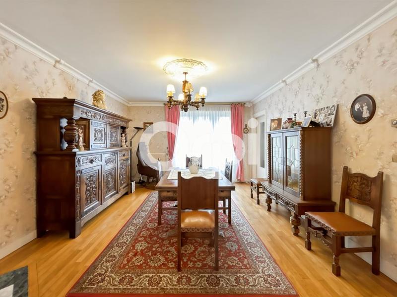 Maison de ville - 170 m² - 6 pièces