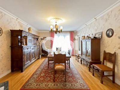 Maison de ville - 170 m² - 6 pièces