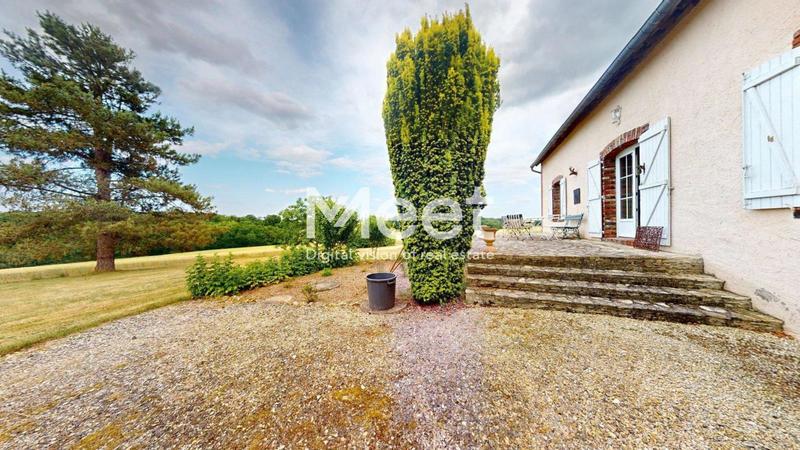 Maison - 561 m² - 15 pièces