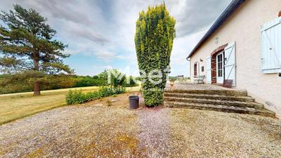 Maison - 561 m² - 15 pièces