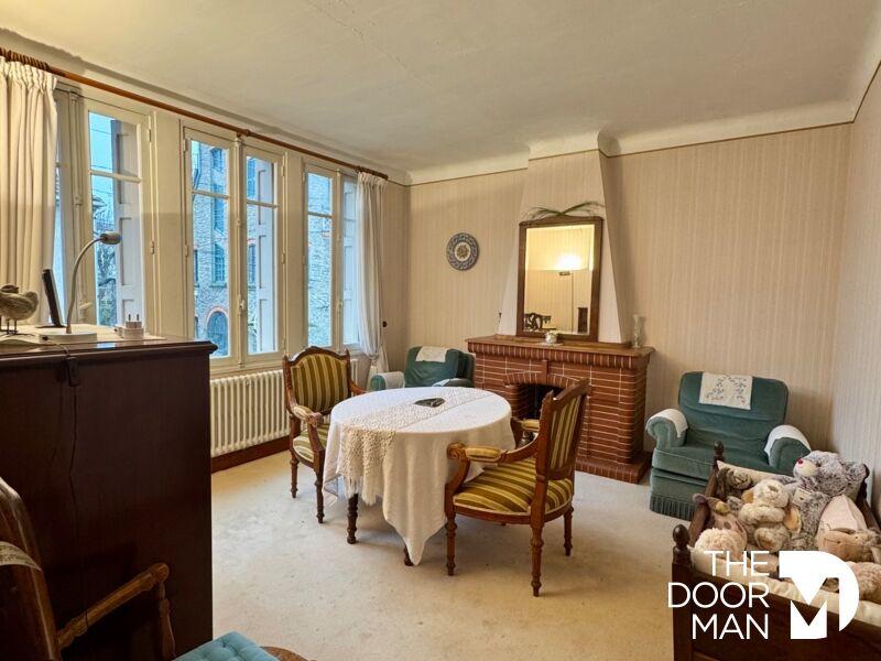 Maison - 190 m² - 8 pièces