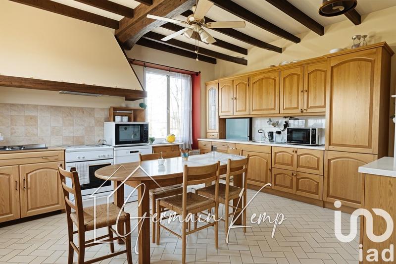 Maison - 170 m² - 7 pièces