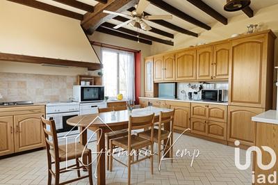 Maison - 170 m² - 7 pièces