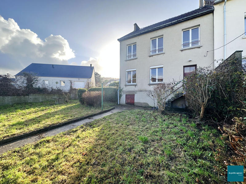 Maison - 85 m² - 5 pièces