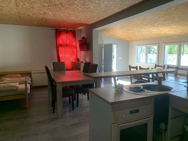 Propriété - 203 m² - 7 pièces