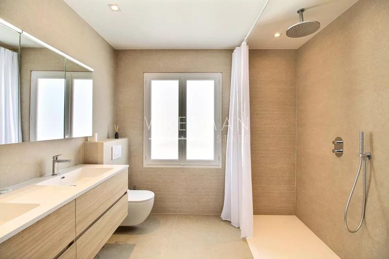 Appartement - 131 m² - 4 pièces