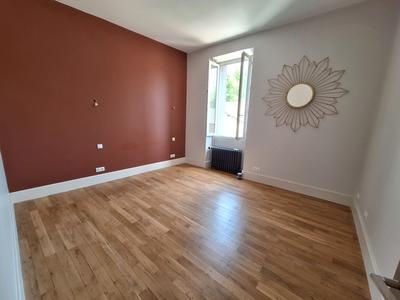 Appartement - 87 m² - 4 pièces