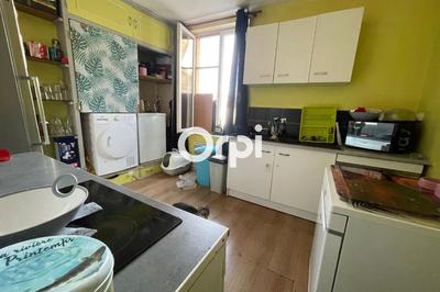 Immeuble - 240 m² - 5 pièces