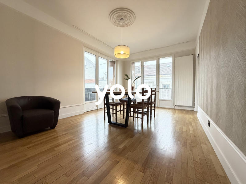 Appartement - 99 m² - 5 pièces