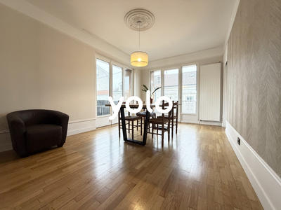 Appartement - 99 m² - 5 pièces