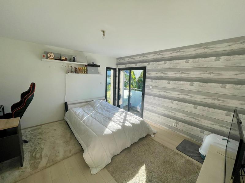 Maison - 174 m² - 7 pièces