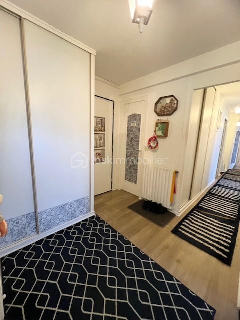 Appartement - 82 m² - 5 pièces