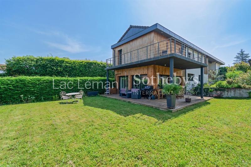 Maison - 145 m² - 5 pièces