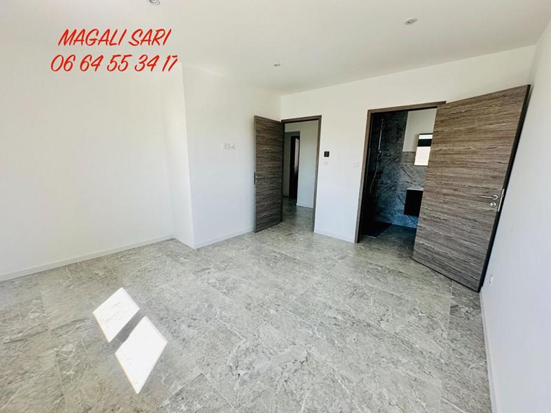 Maison - 173 m² - 7 pièces