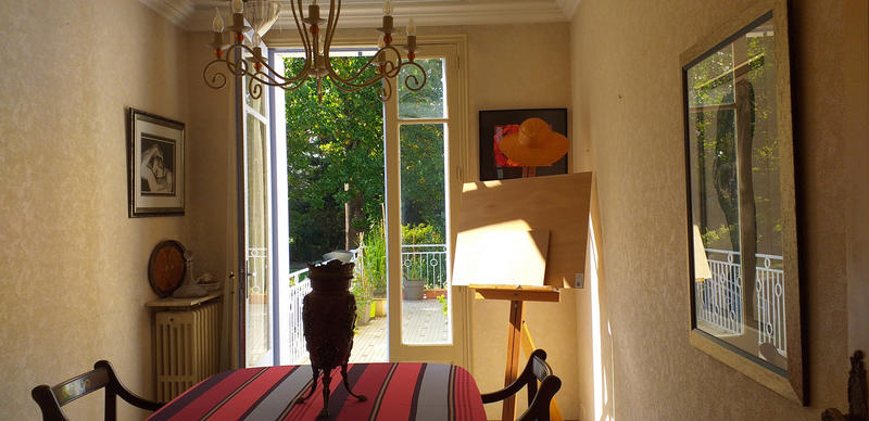 Maison - 230 m² - 10 pièces