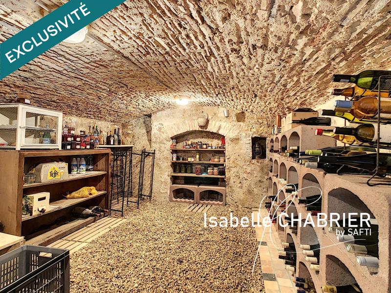 Maison - 172 m² - 8 pièces