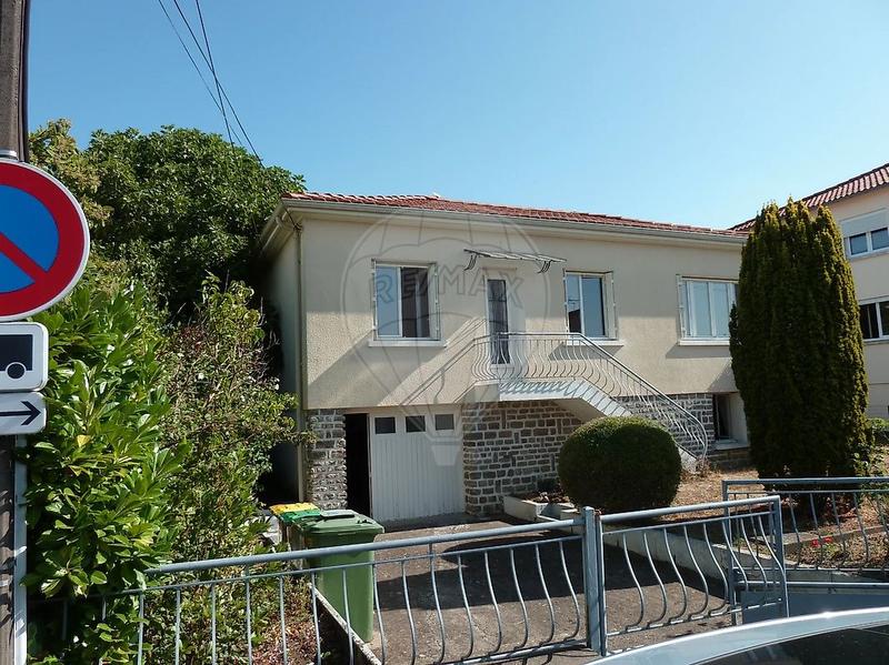 Maison - 77 m² - 5 pièces