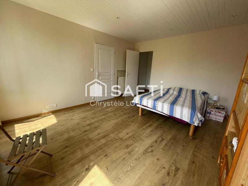 Maison - 285 m² - 8 pièces