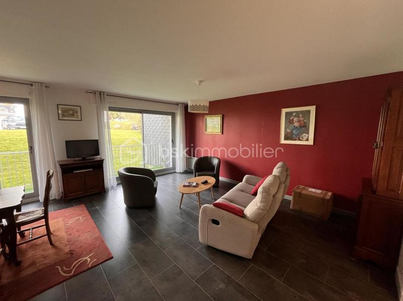 Appartement - 97 m² - 3 pièces