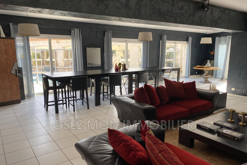 Maison chambre d'hôtes - 550 m² - 14 pièces