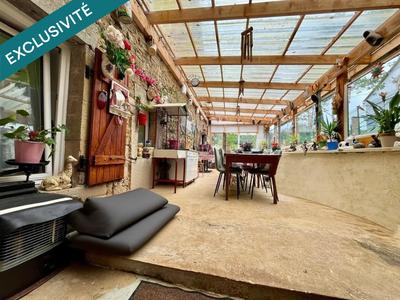 Maison - 190 m² - 9 pièces