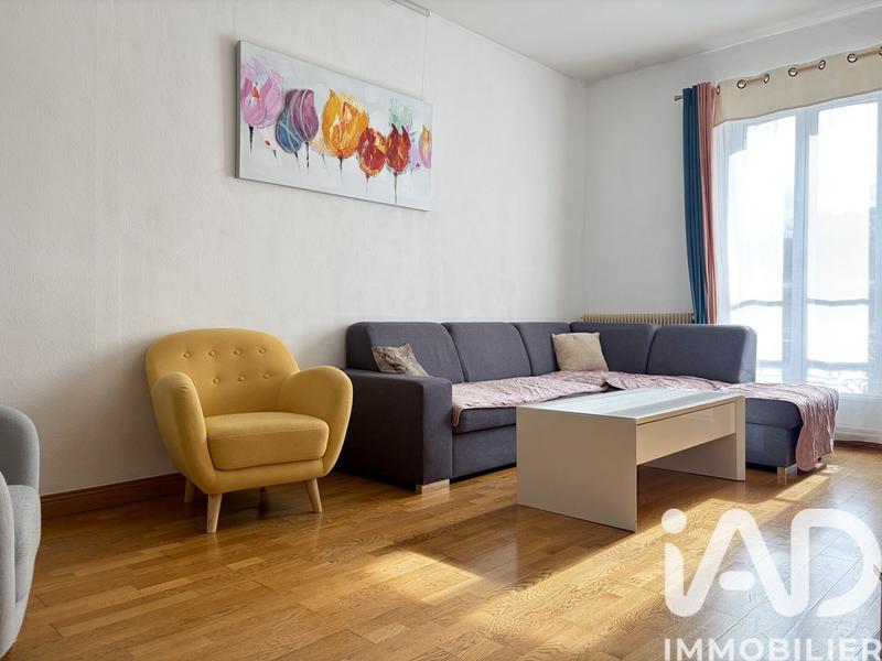 Maison - 311 m² - 9 pièces