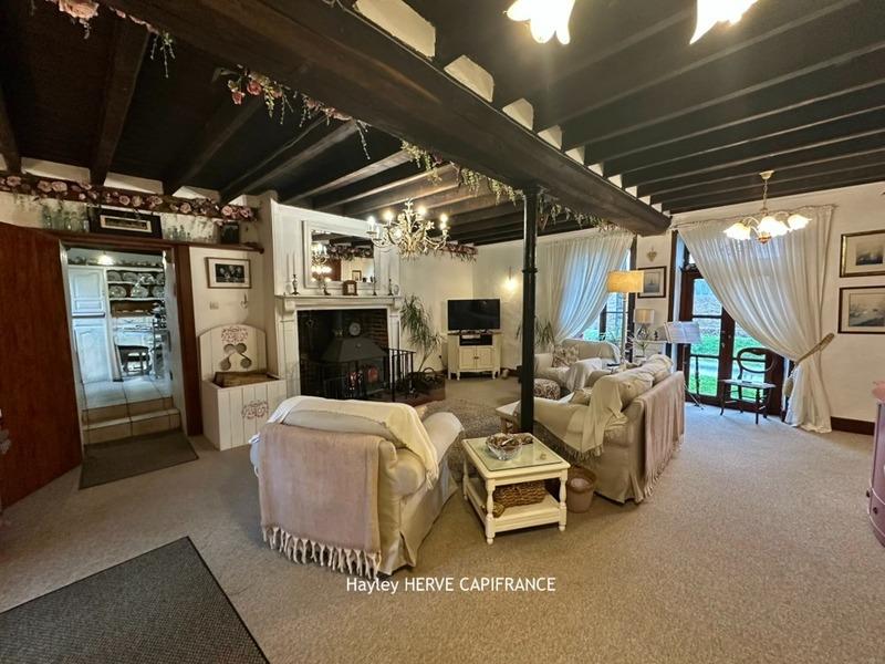 Maison en pierre - 170 m² - 6 pièces