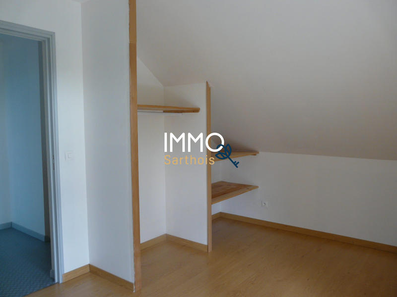 Maison - 87 m² - 5 pièces