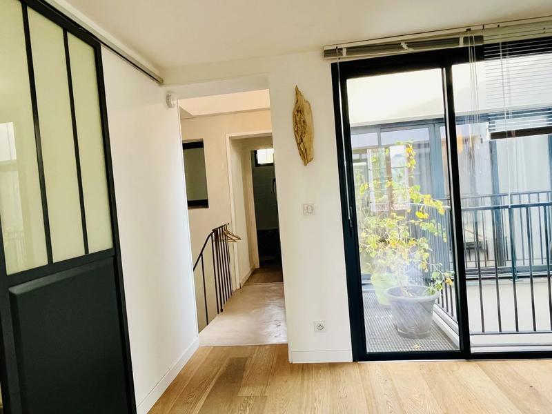 Appartement - 141 m² - 6 pièces