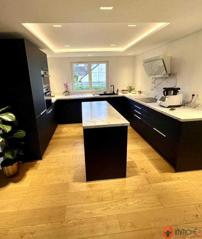 Maison - 110 m² - 6 pièces